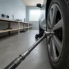 Clé dynamométrique : le serrage au couple qui évite de casser un goujon ou de perdre une roue