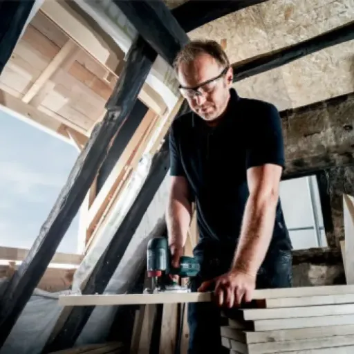 Test Metabo STE 100 Quick SET : une scie sauteuse filaire sérieuse pour le bricolage régulier