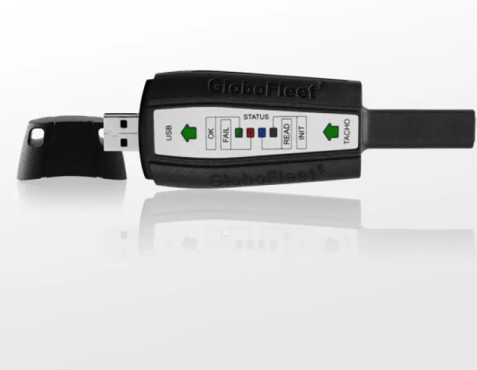 GloboFleet - Kit de démarrage Optimal DK II - Logiciel pour contrôler, analyser et archiver les données de la carte conducteur - Pour petites et moyennes entreprises - Avec lecteur de carte à puce et clé de téléchargement