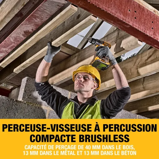 Pack 5 outils XR 18V, 1 perceuse-visseuse, 1 visseuse à chocs à 3 vitesses, 1 scie sauteuse, 1 scie circulaire, 1 lampe LED, 3 batteries 5Ah, 1 chargeur et 2 coffrets TSTAK, DCK551P3T-QW