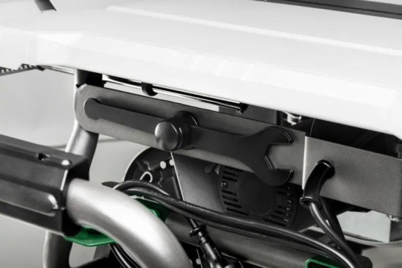 71xQAiD6yXL._AC_SL1500_