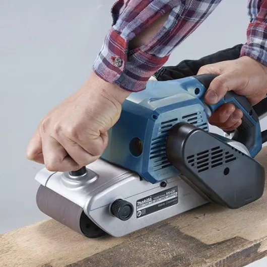 Makita Ponceuse à bande 100 x 610 mm