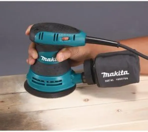PONCEUSE EXCENTRIQUE MAKITA 300W - BO5031J