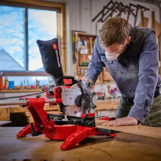 Test Einhell TC-SM 2534/1 Dual : Une scie polyvalente et puissante pour le bricolage