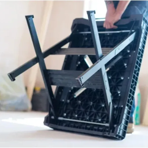 Test Établi pliant FATMAX Express : une surface de travail portable qui tient la route