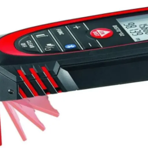 Test Leica DISTO D2 : le télémètre compact qui fait le job sans prise de tête