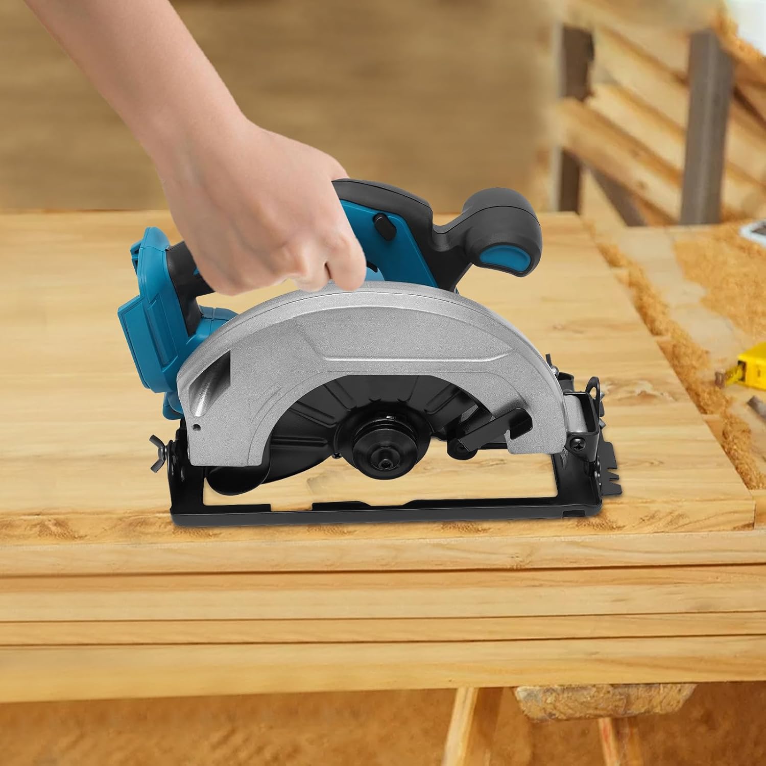 Scie circulaire portative sans fil 750 W 20 000 tr/min - Scie circulaire électrique à piles - Scie plongeante à onglet pour le travail du bois, la rénovation de maison, le bricolage fait à la main