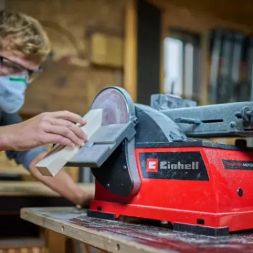 Test Einhell TE-US 400 : la ponceuse stationnaire qui tient bien la route pour l’atelier amateur